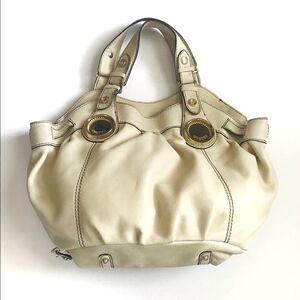 Gustto Soft Leather Bag 